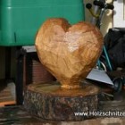 Herz, Geschenk, Geburtstag, Hochzeit, Eiche, Skulptur, Kettensäge, Berlin , Brandenburg, geschnitzt, Handmade, Holz